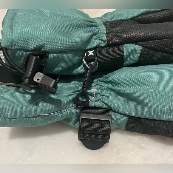 NEW HURLEY - Men’s water resistant adjustable breathable grip Snow Gloves - Picture 3 of 13